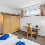 Parkareal 806 By Interhome Davos